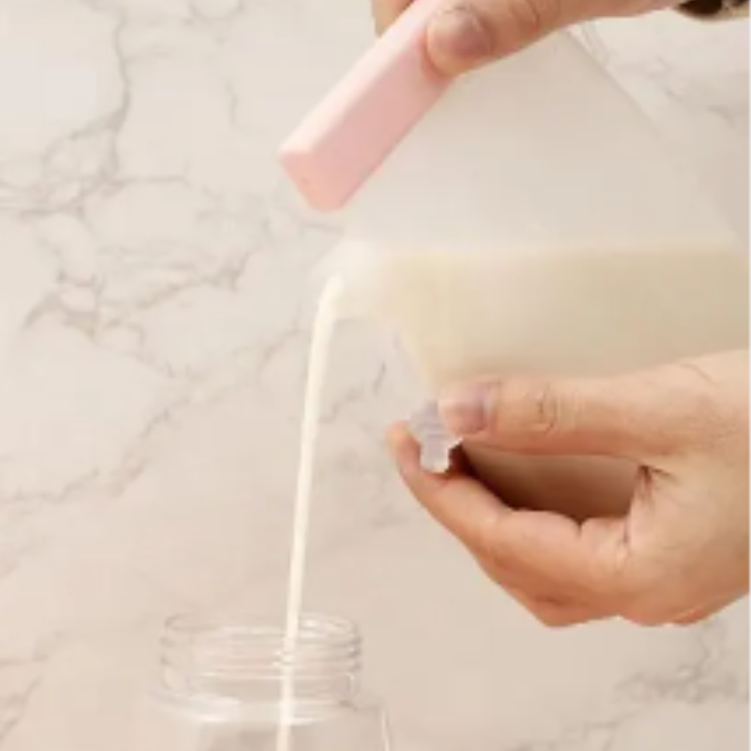 Nella Vosk Reusable Breastmilk Storage Bags (Pack of 5) – Eco-Friendly Silicone Breastmilk Storage