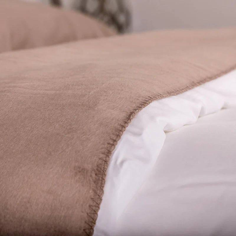Organic Bamboo Bed Blanket – Hypoallergenic, Breathable & Ultra-Soft